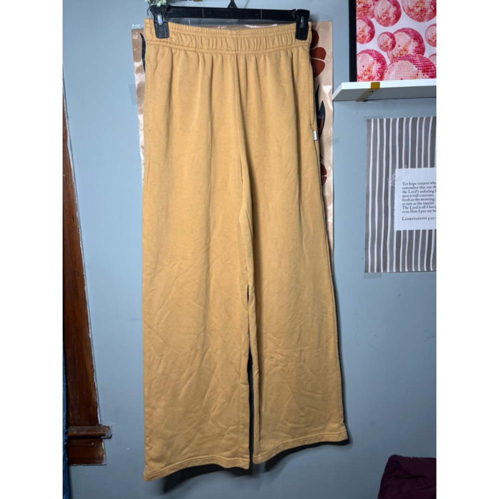 Fabletics Womens Wide Leg Sweatpants Camel Tan Lounge Pants Large